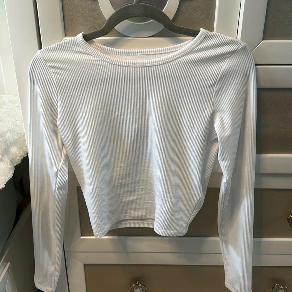 Hollister long sleeve shirt size s